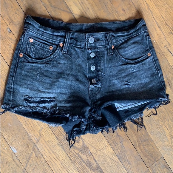 Levi High Waisted Shorts - Picture 1 of 3